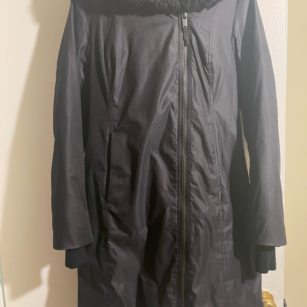 Aritzia Black Fur-Trimmed Puffer Jacket